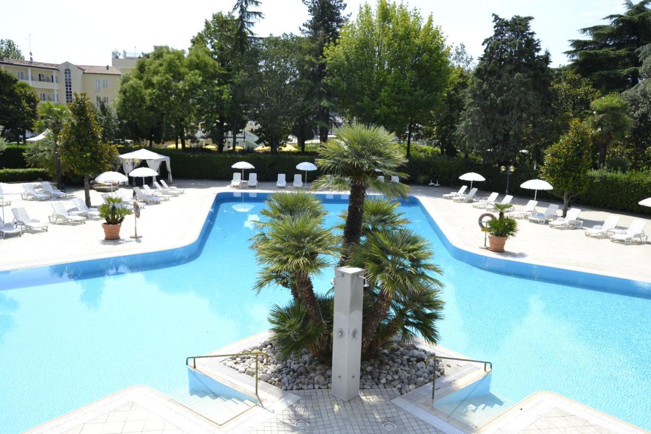 אבנו טרמה Hotel Internazionale Terme מראה חיצוני תמונה