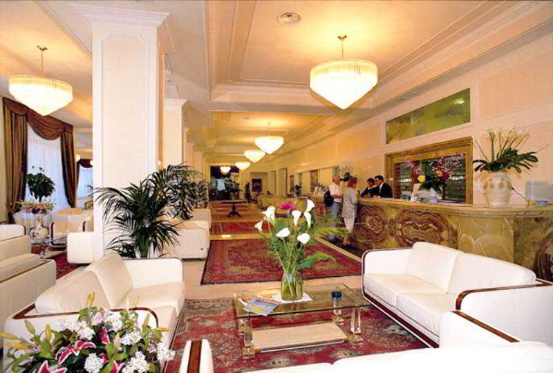 אבנו טרמה Hotel Internazionale Terme מראה חיצוני תמונה