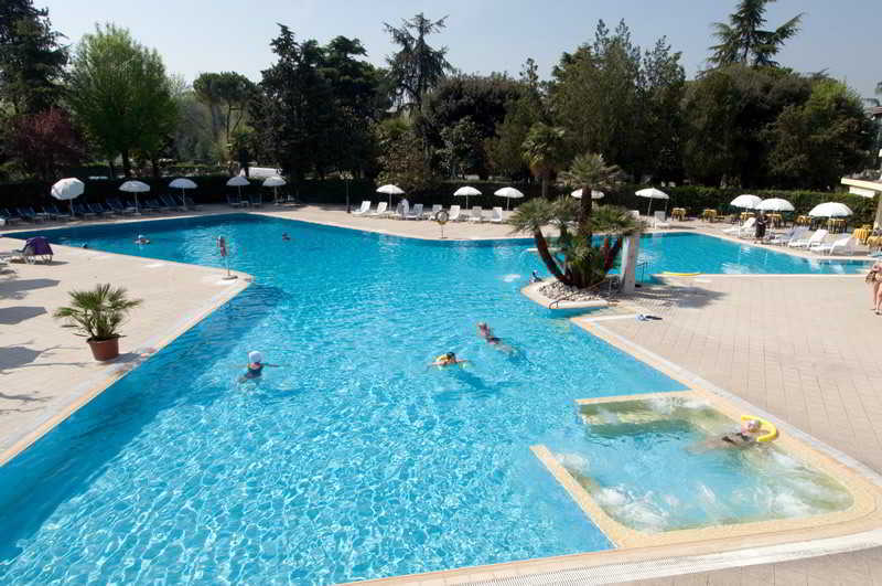 אבנו טרמה Hotel Internazionale Terme מראה חיצוני תמונה