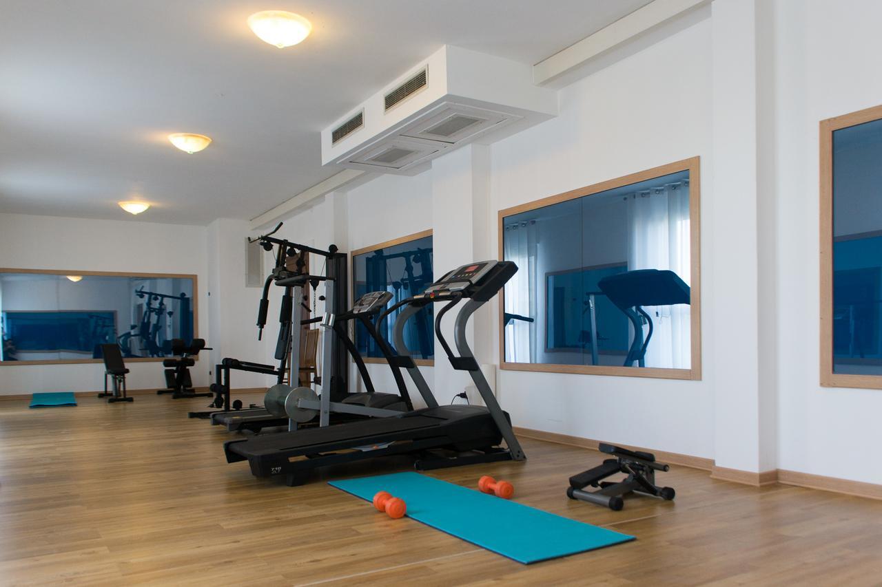 אבנו טרמה Hotel Internazionale Terme מראה חיצוני תמונה