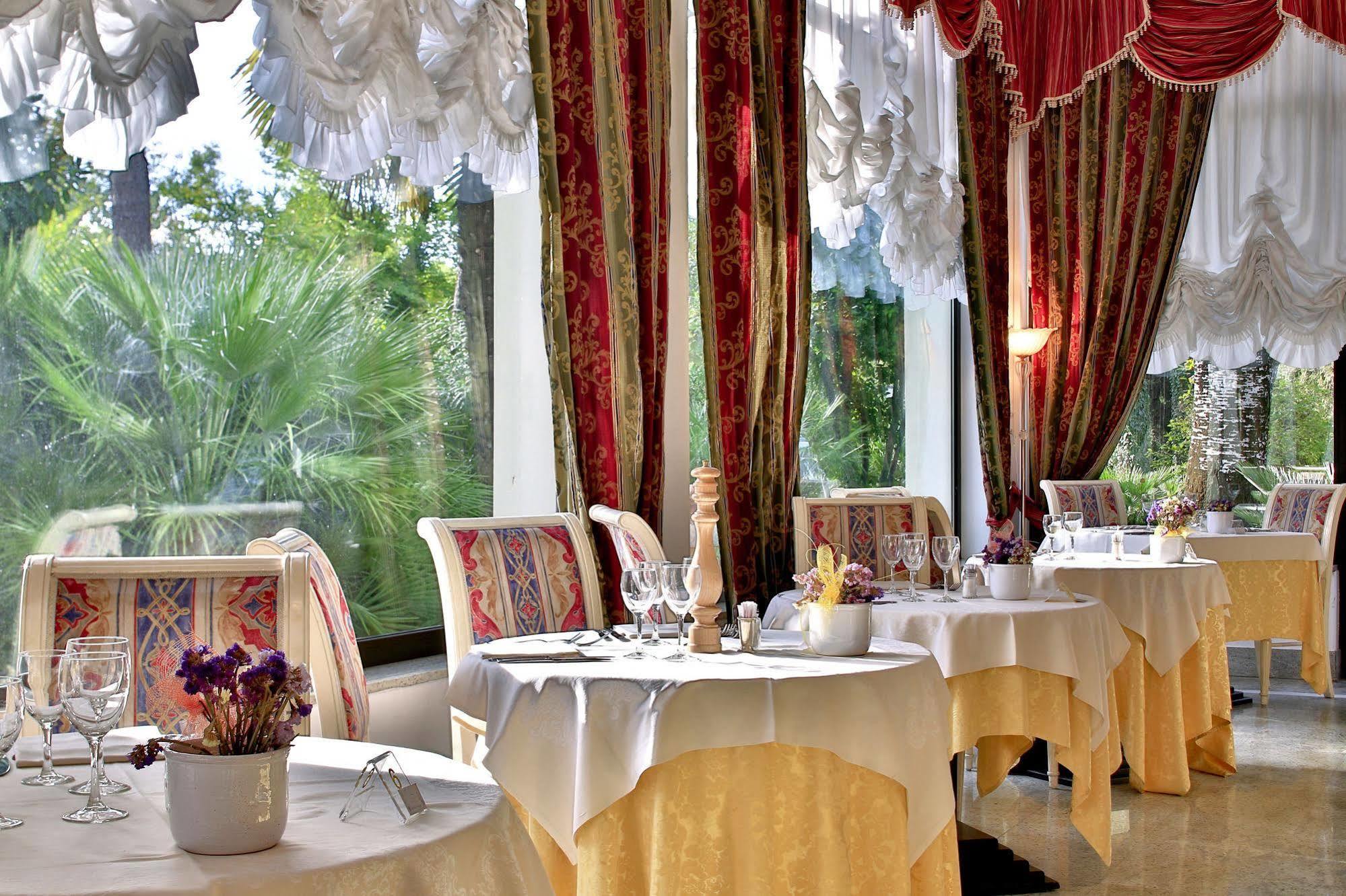 אבנו טרמה Hotel Internazionale Terme מראה חיצוני תמונה